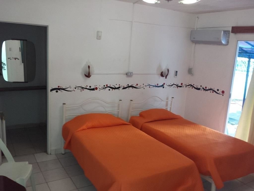 standard room | iron/ironing board, bed sheets