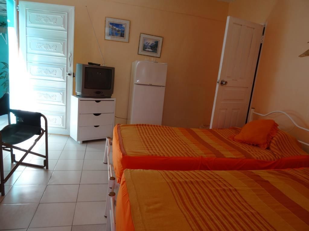 standard room | iron/ironing board, bed sheets