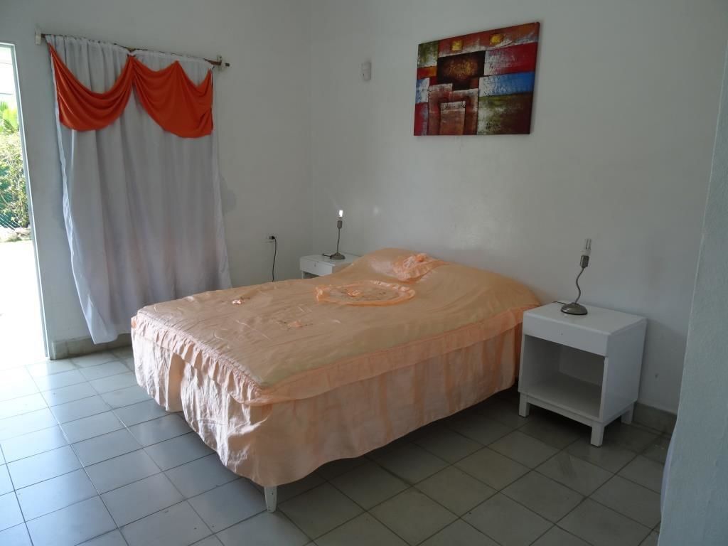 standard room | iron/ironing board, bed sheets