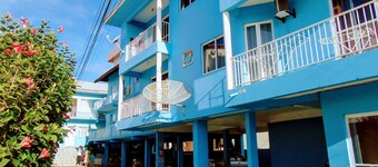 Ingleses Residence II