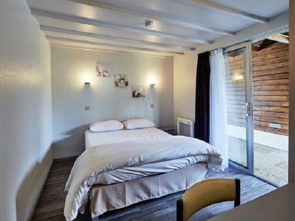 Premium-Doppelzimmer | Schreibtisch, schallisolierte Zimmer, kostenloses WLAN