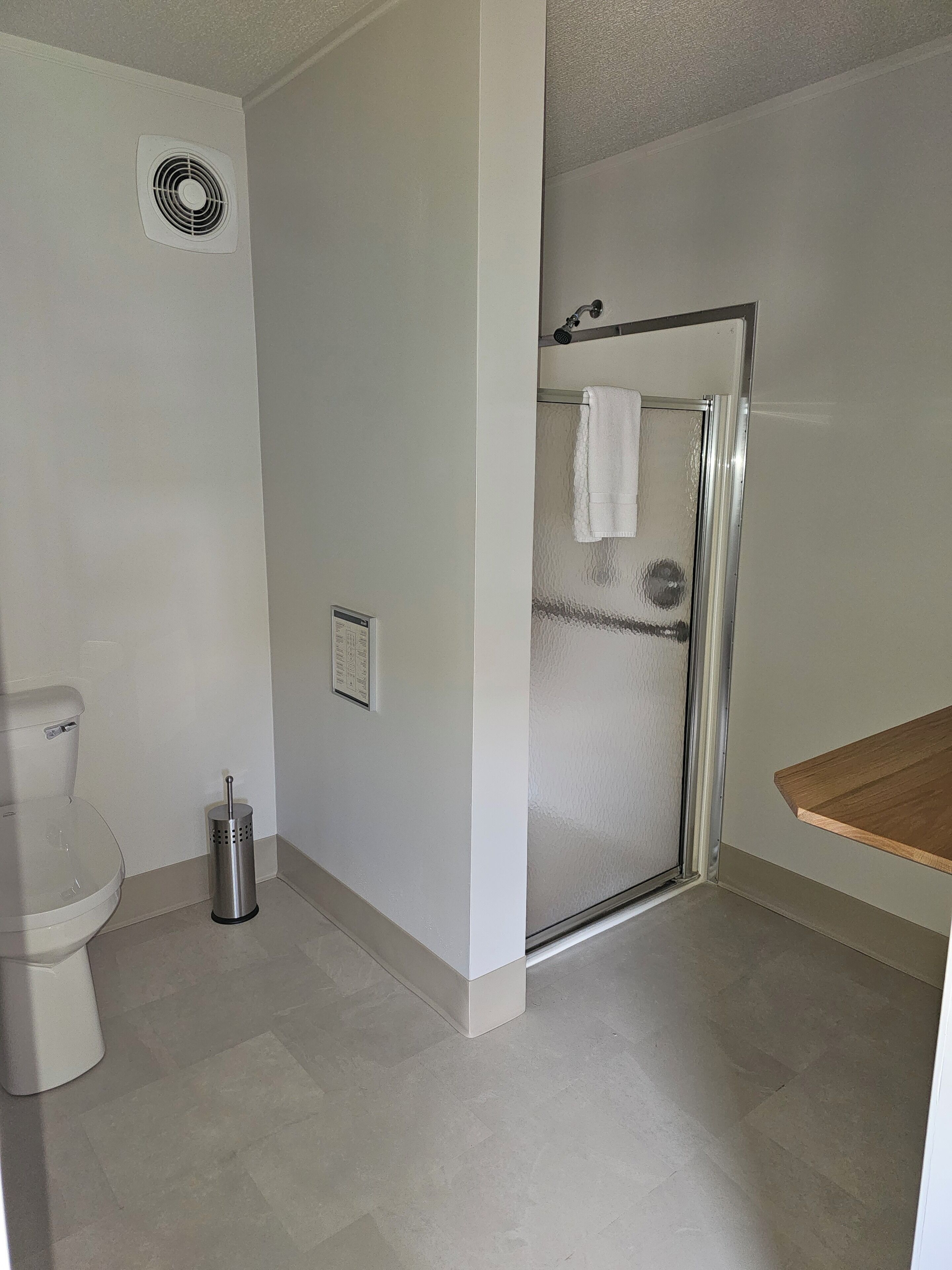 train car, 1 queen bed | bathroom | shower, free toiletries, towels