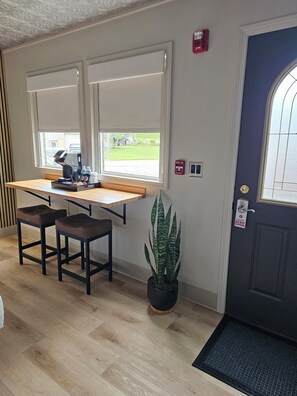 Train Car, 1 King Bed | Free WiFi, bed sheets - Sugarcreek Village Inn (Sugarcreek)