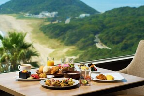 Daily buffet breakfast (JPY 3300 per person) - Irago Ocean Resort (Tahara)
