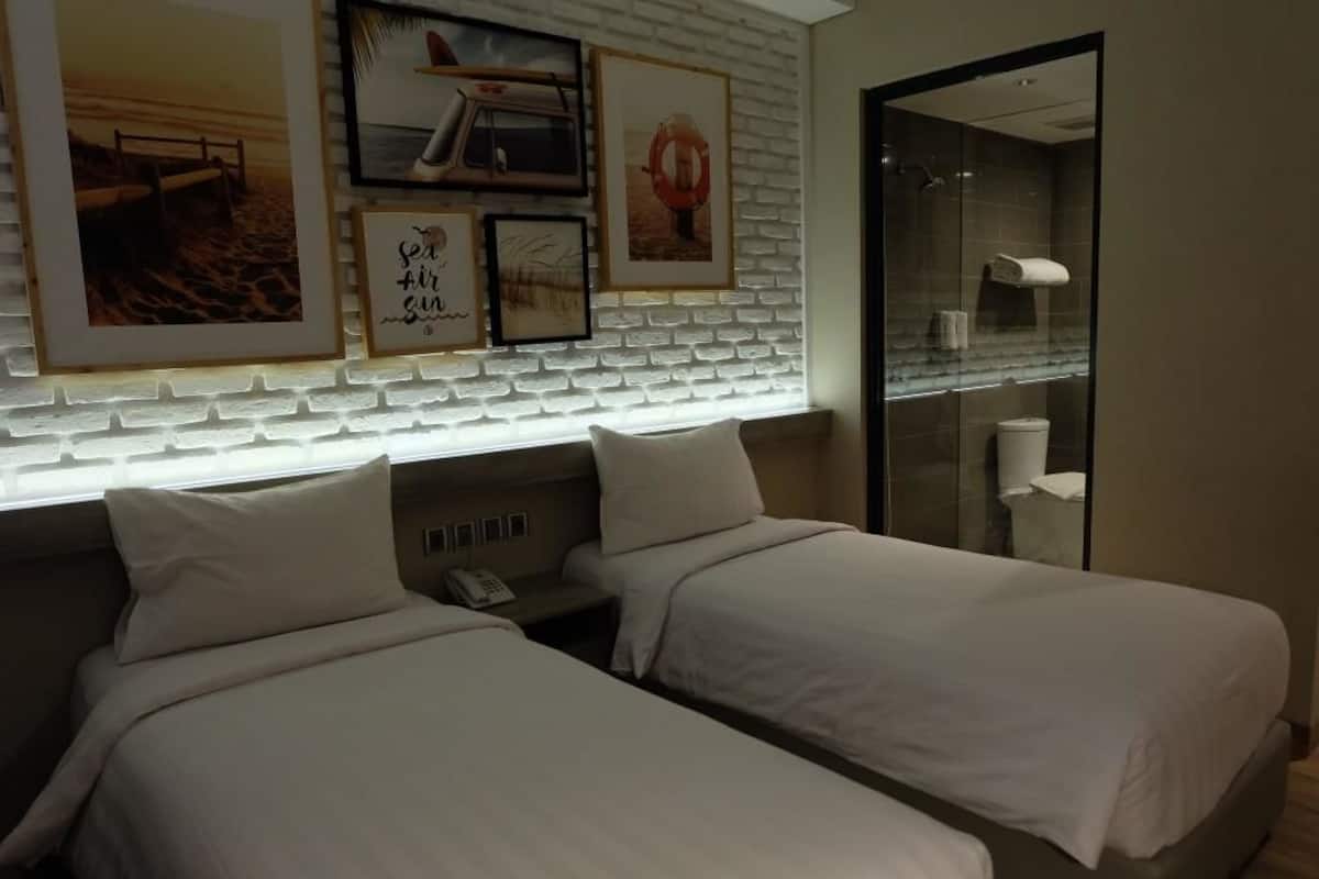 Chambre Supérieure avec lits jumeaux, vue ville