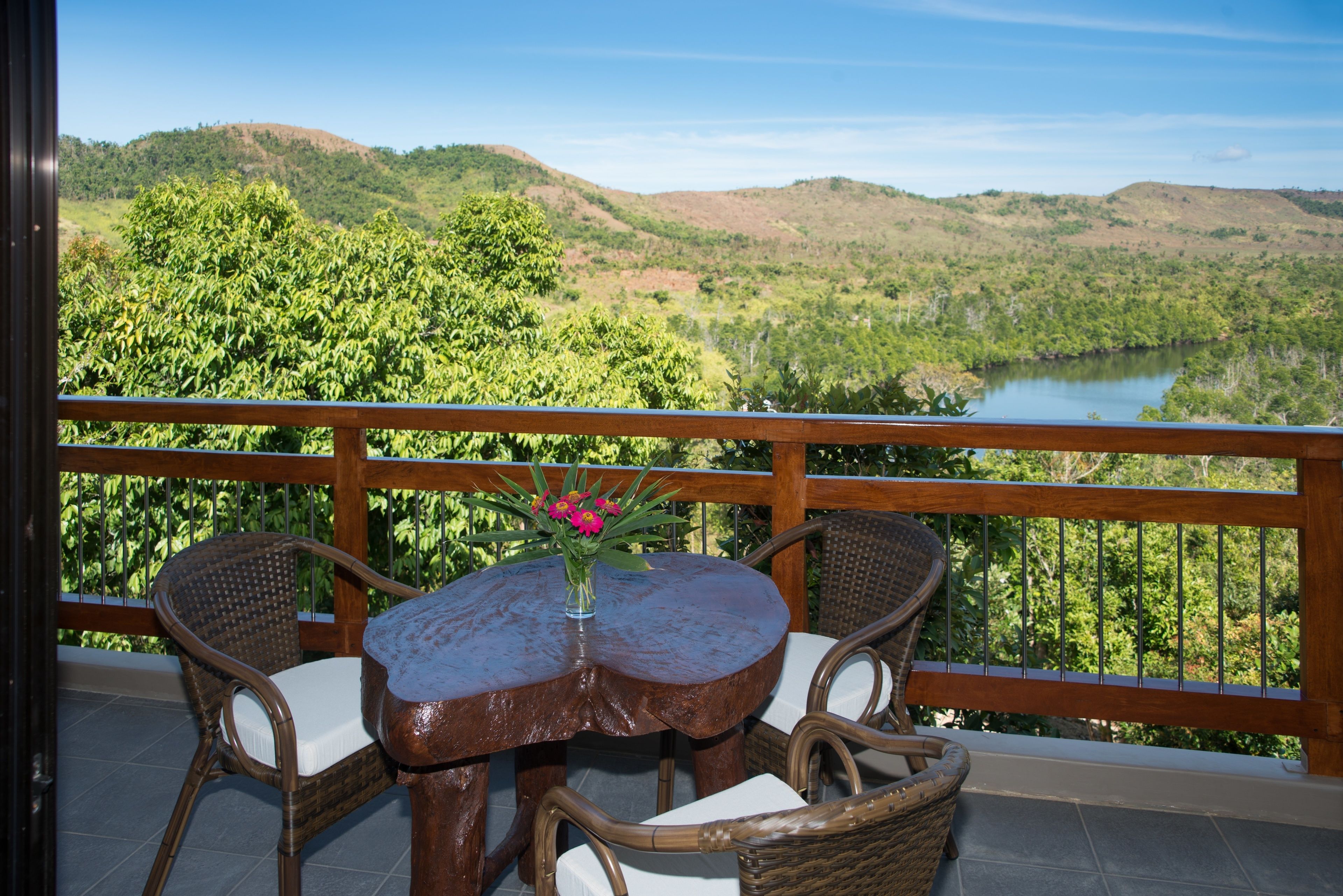 Frühstück, Mittagessen, Abendessen, lokale und internationale Küche 