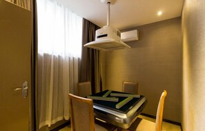 Phòng 2 giường đơn tiện nghi đơn giản | Tiện nghi tại phòng