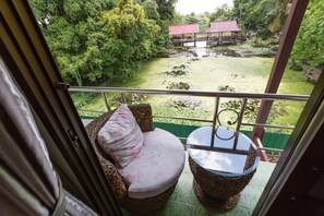 Terrace/patio - P.U. Inn Resort (Ayutthaya)
