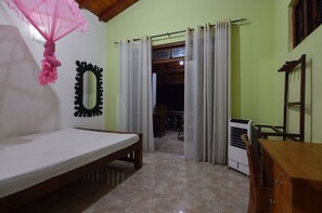 Economy Room, Garden View | Premium bedding, individually furnished, desk, laptop workspace
