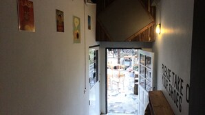 Interior detail - Il Treno Hostel (Ayutthaya)
