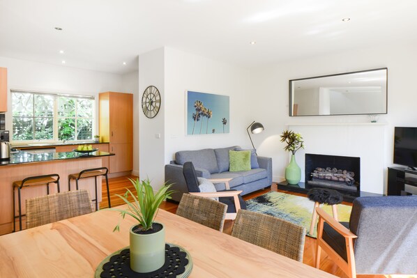 Maison, 3 chambres, 2 salles de bains | Salle de séjour