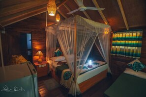 Frigobar, escrivaninha, quartos à prova de som, Wi-Fi de cortesia