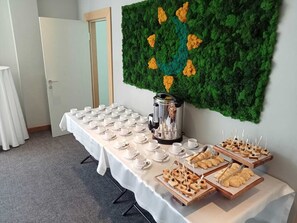 Daily buffet breakfast for a fee - AyKun Hotel (Astana)