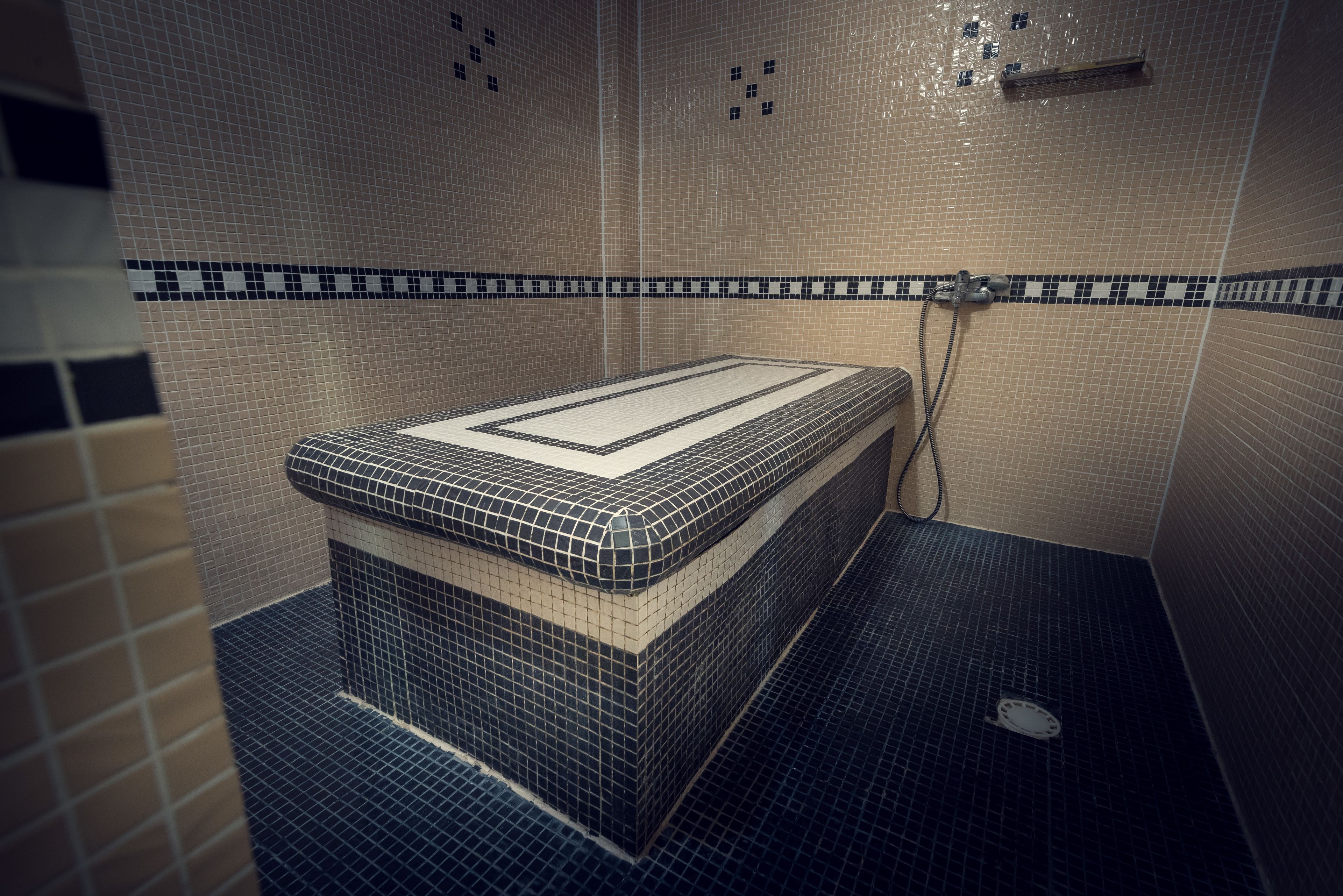 turkish bath/hammam, body scrubs