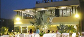 Hotel Leafio Mumbai