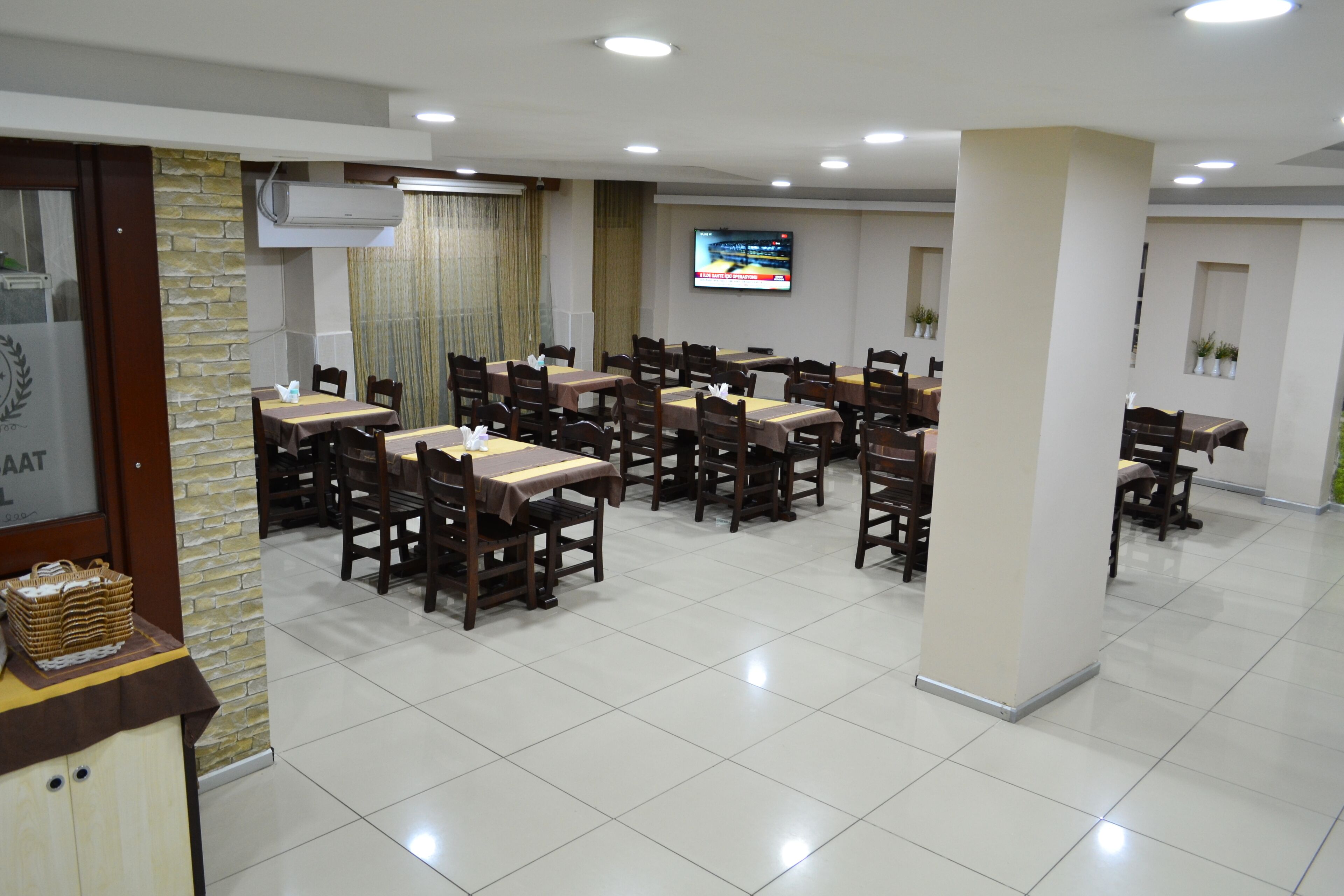 Desayuno bufé gratuito y diario