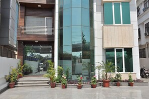 Entrada de la propiedad