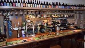 Bar (en el alojamiento)