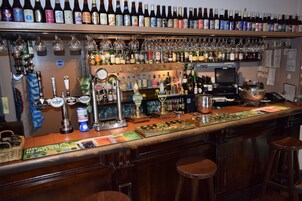 Bar (en el alojamiento)