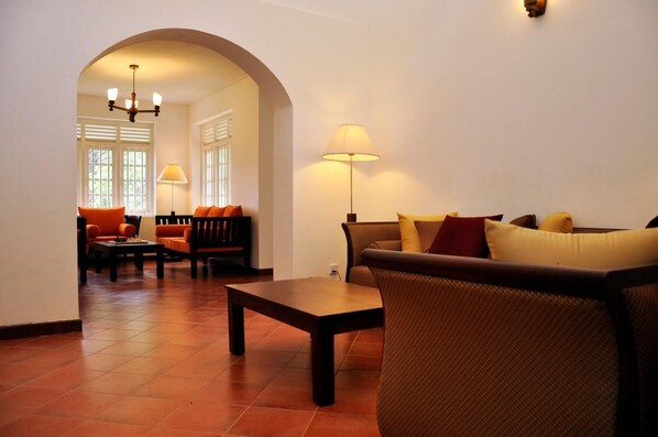 Télévision à écran plat