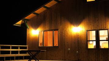 Casa de campo, banheiro privativo (up to 6 Guests) | Terraço/pátio