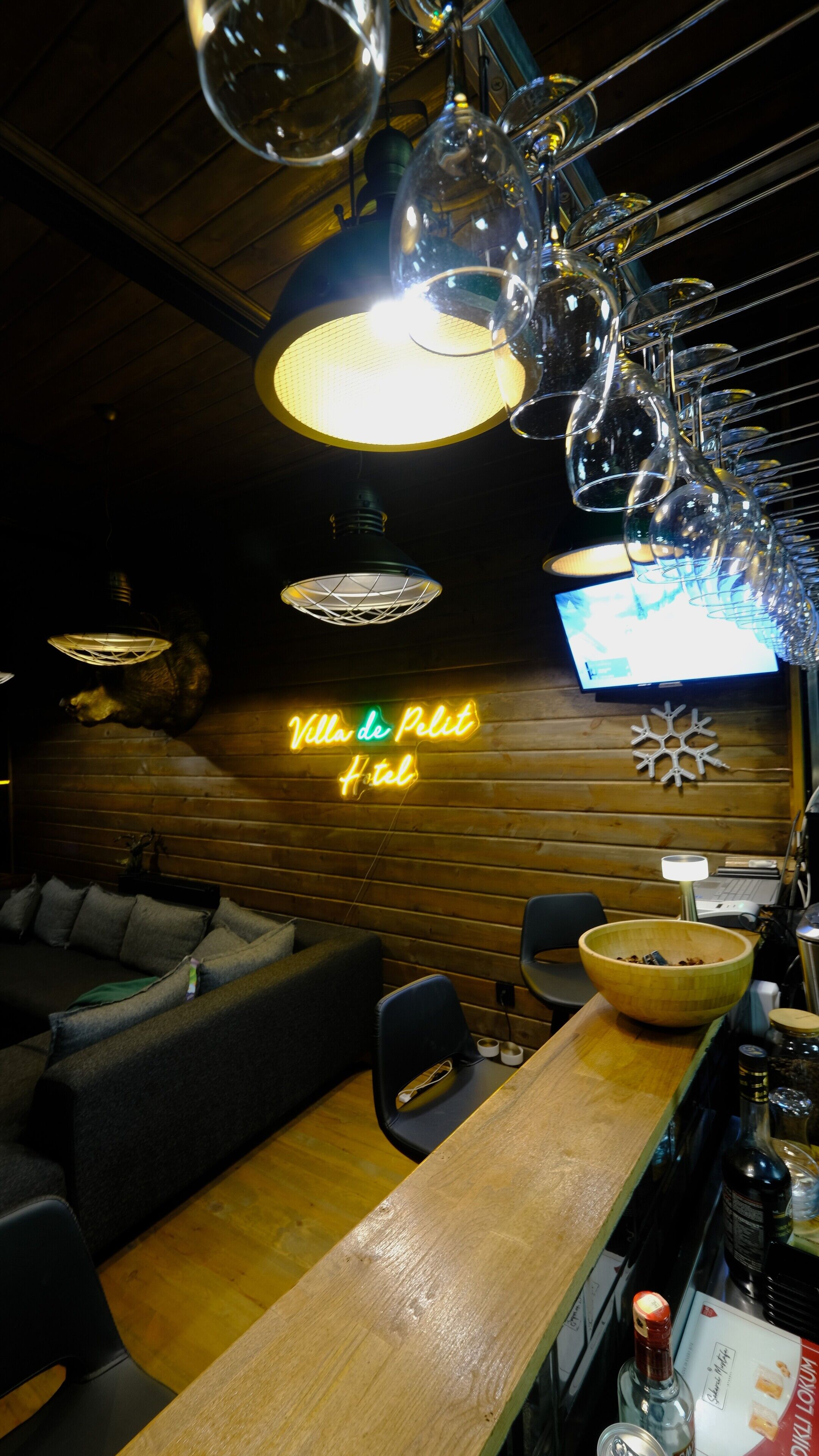 breakfast, lunch, dinner served; turkish cuisine