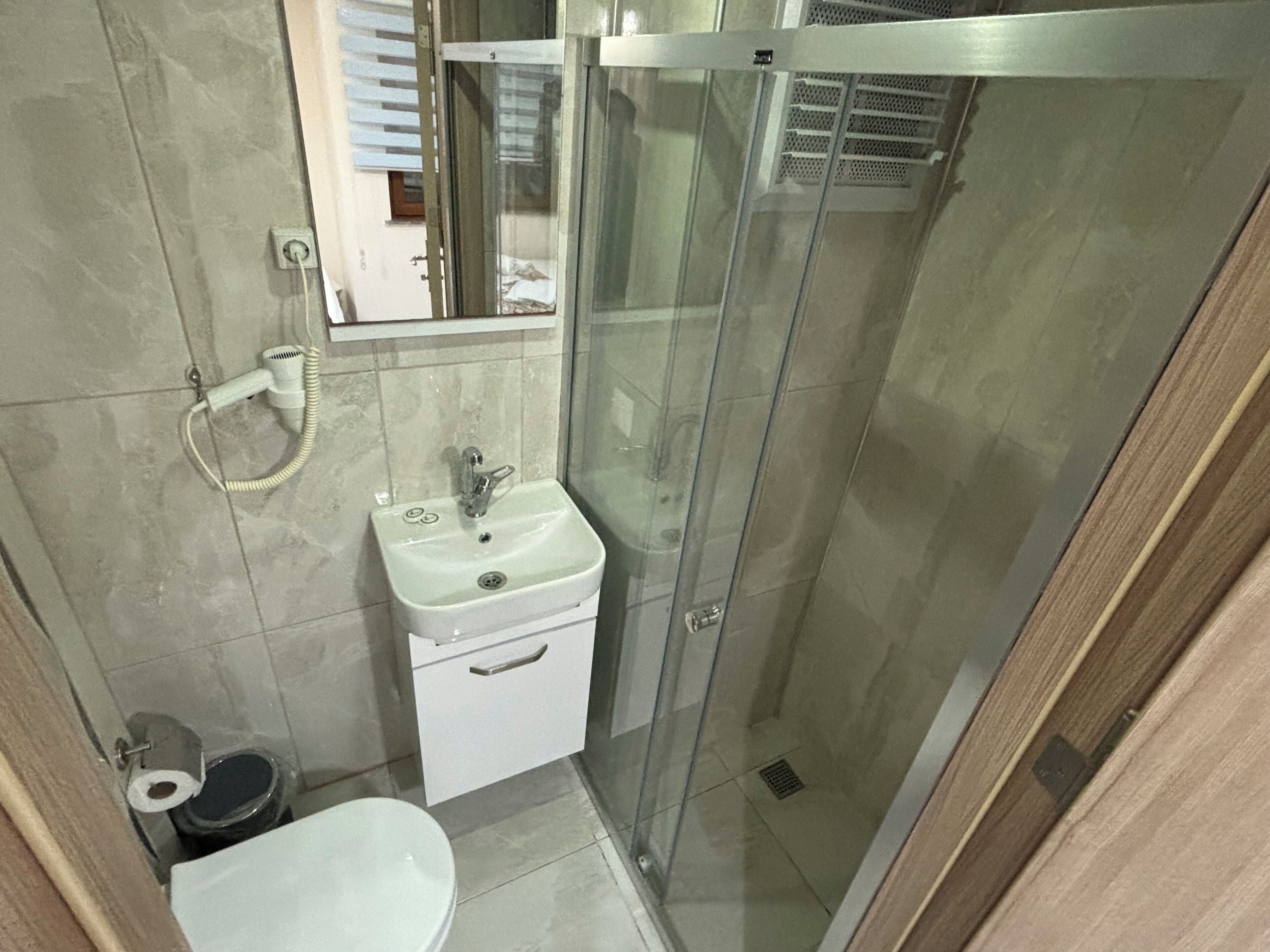 small double room | bathroom | shower, free toiletries, hair dryer, slippers