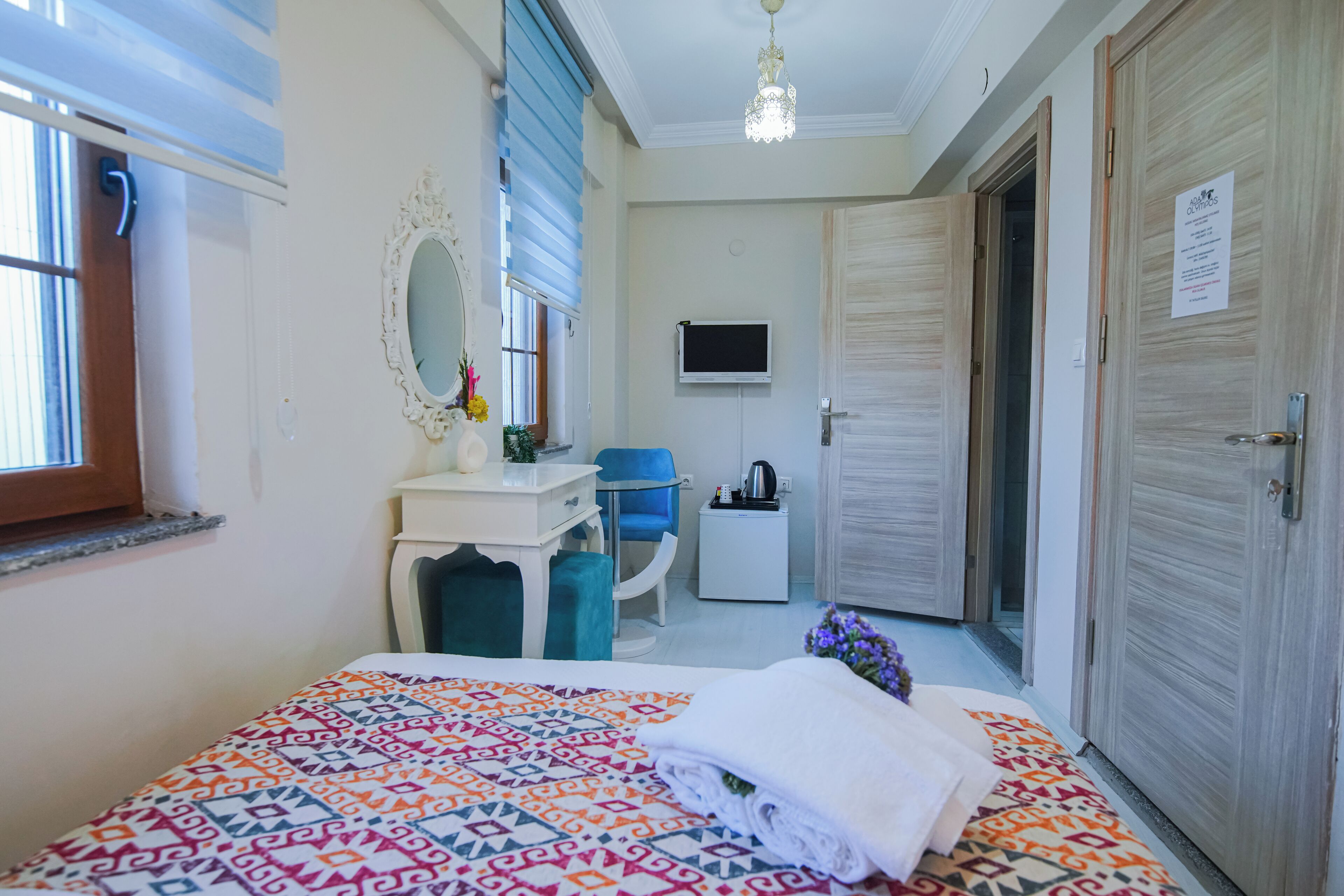 small double bed partial sea view | 1 bedroom, iron/ironing board, free wifi, bed sheets