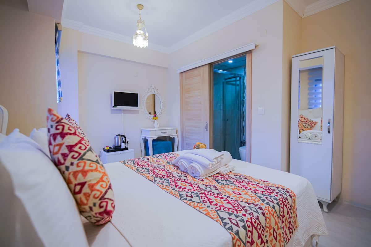 Kamar Double Deluks | Setrika/meja setrika, Wi-Fi gratis, dan seprai linen