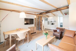 アパートメント 2 ベッドルーム シティビュー (Third Floor) | 2 室のベッドルーム、防音設備、ベビーベッド (無料)、可動式ベッド