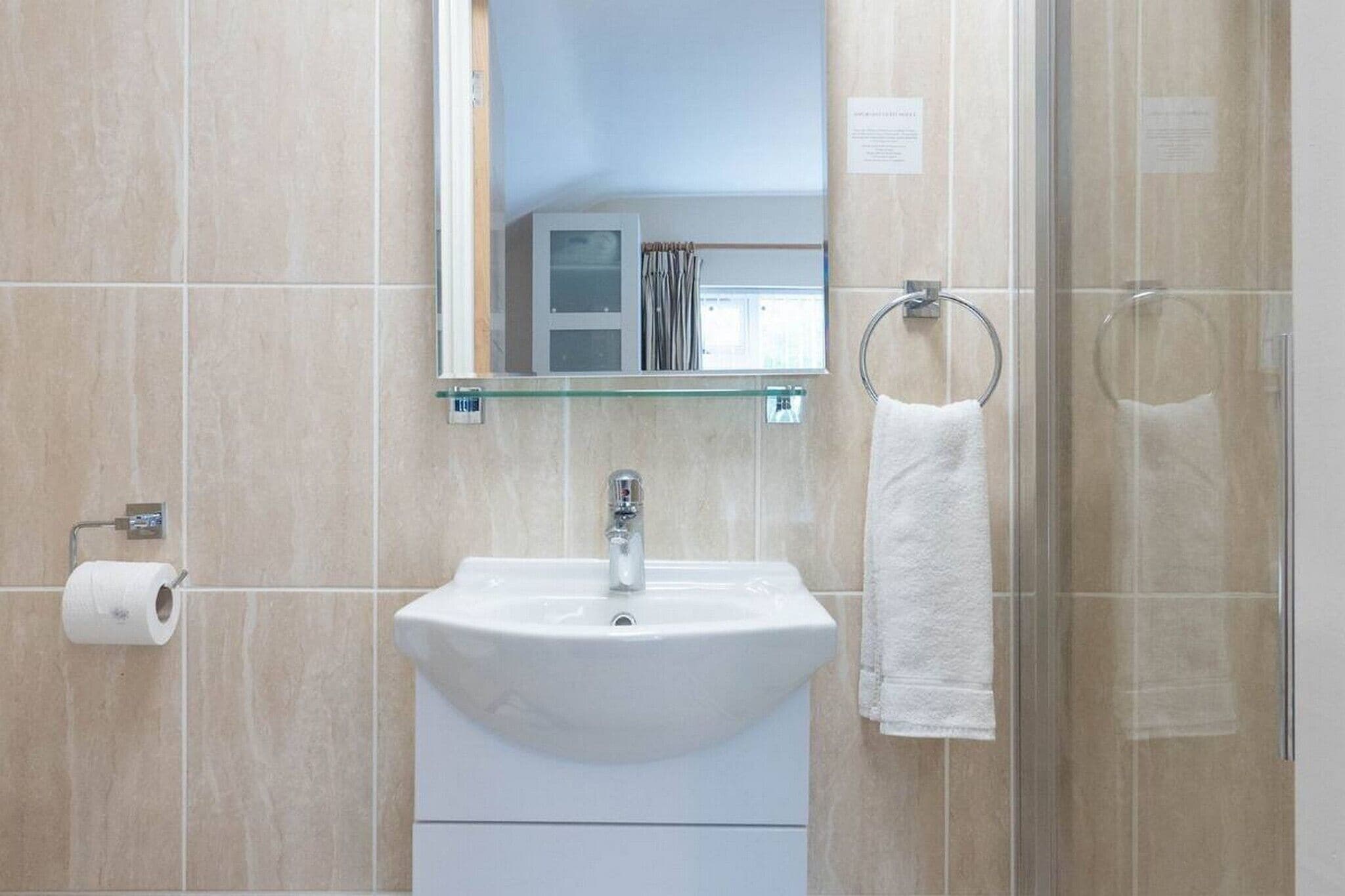Standaard tweepersoonskamer, en-suite badkamer | Badkamer
