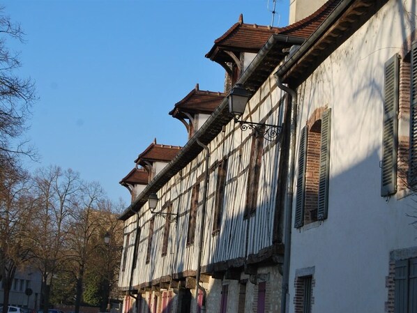 Esterni