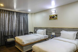 Chambre Double Deluxe | 1 chambre, bureau, Wi-Fi gratuit