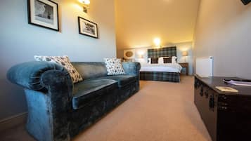 Deluxe Room, 1 King Bed (The Captain Oates) | In-room safe, desk, soundproofing, iron/ironing board
