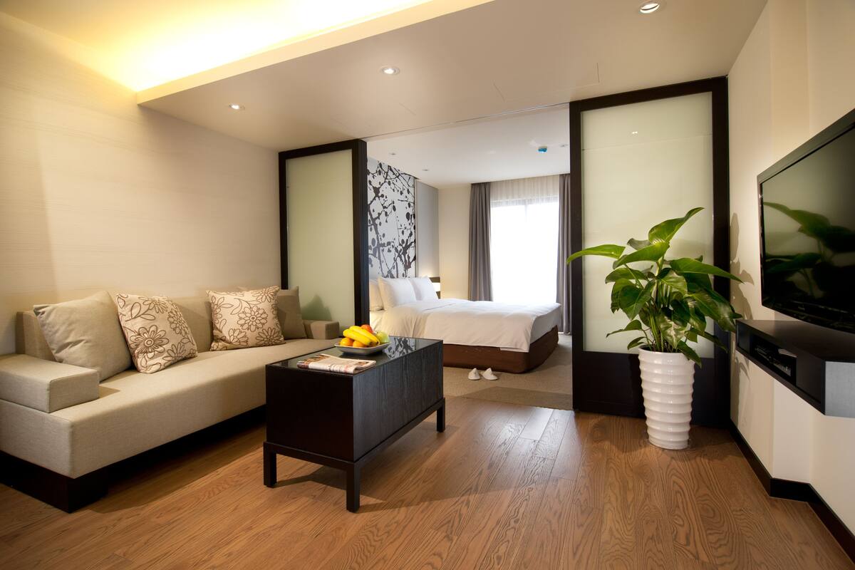 Deluxe Double Room, 1 Bedroom | Premium bedding, down duvets, in-room safe, desk