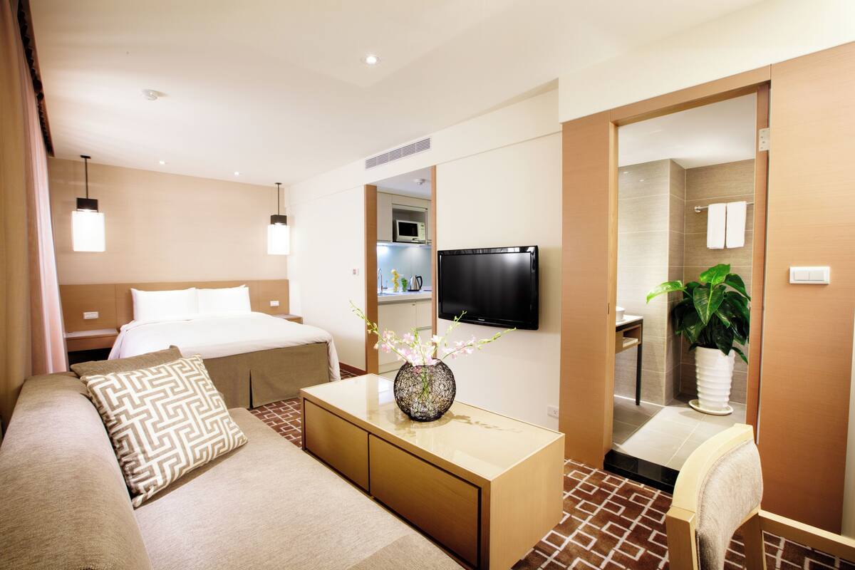 Premium bedding, down duvets, in-room safe, desk