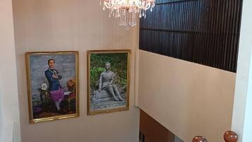 Handrails in stairways