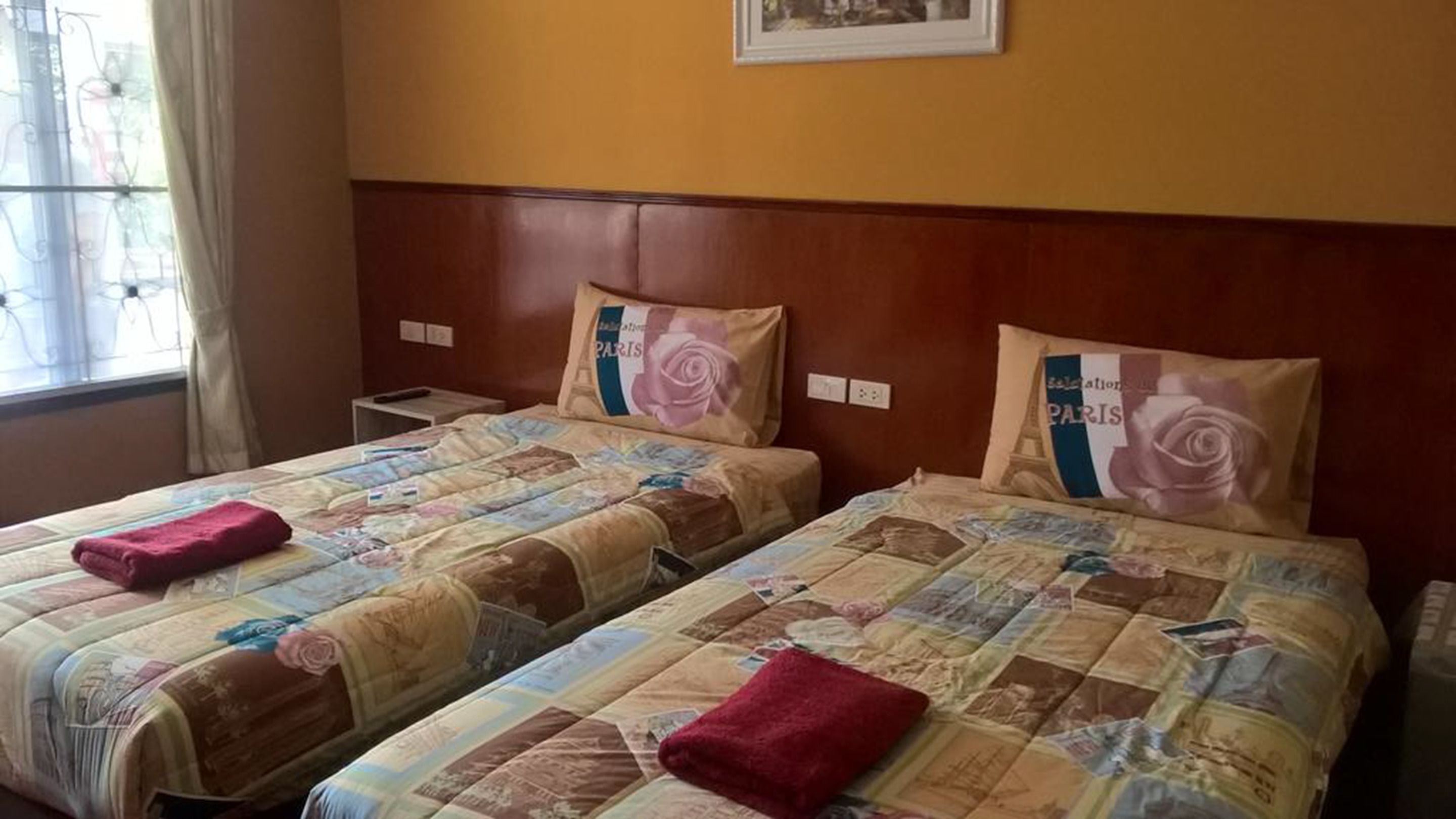 superior triple room | bathroom | shower, towels