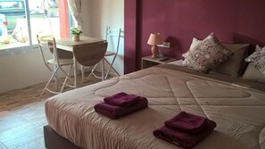 Deluxe Room | Desk, free WiFi - Aiyara House (Ayutthaya)