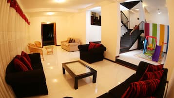 Zona de estar del vestíbulo