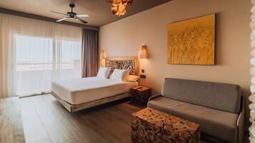Superior Room, Terrace, Sea View | Minibar, in-room safe, desk, laptop workspace