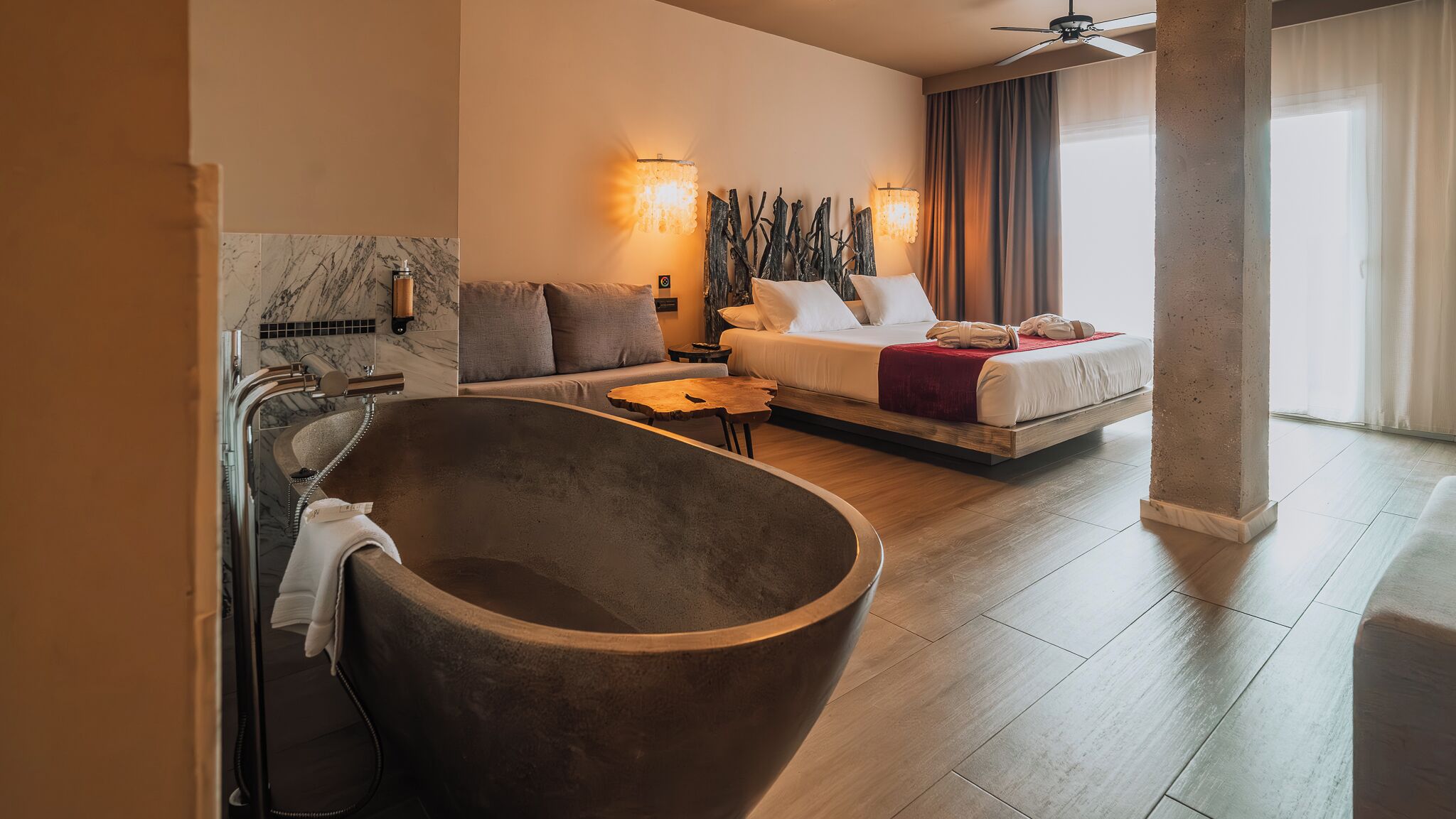 Quarto premium, terraço | Frigobar, cofres nos quartos, escrivaninha