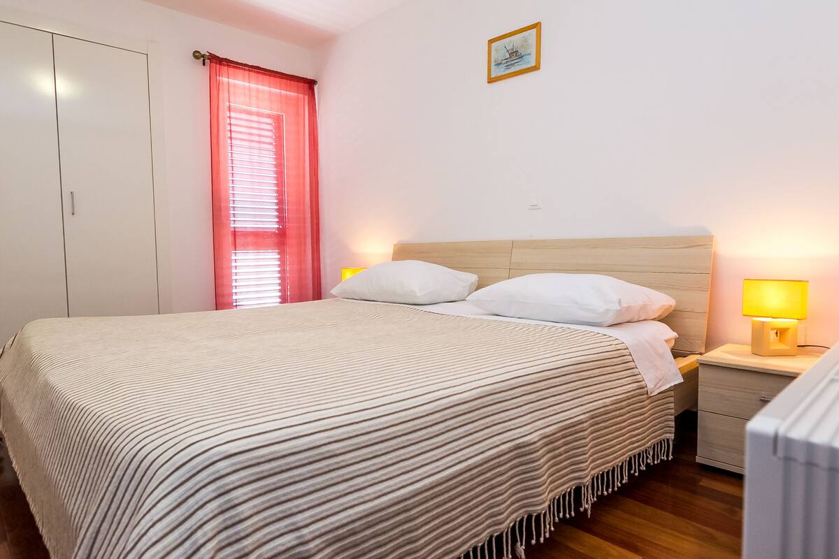 Departamento de lujo, 1 habitación, balcón, vista al mar (A9)