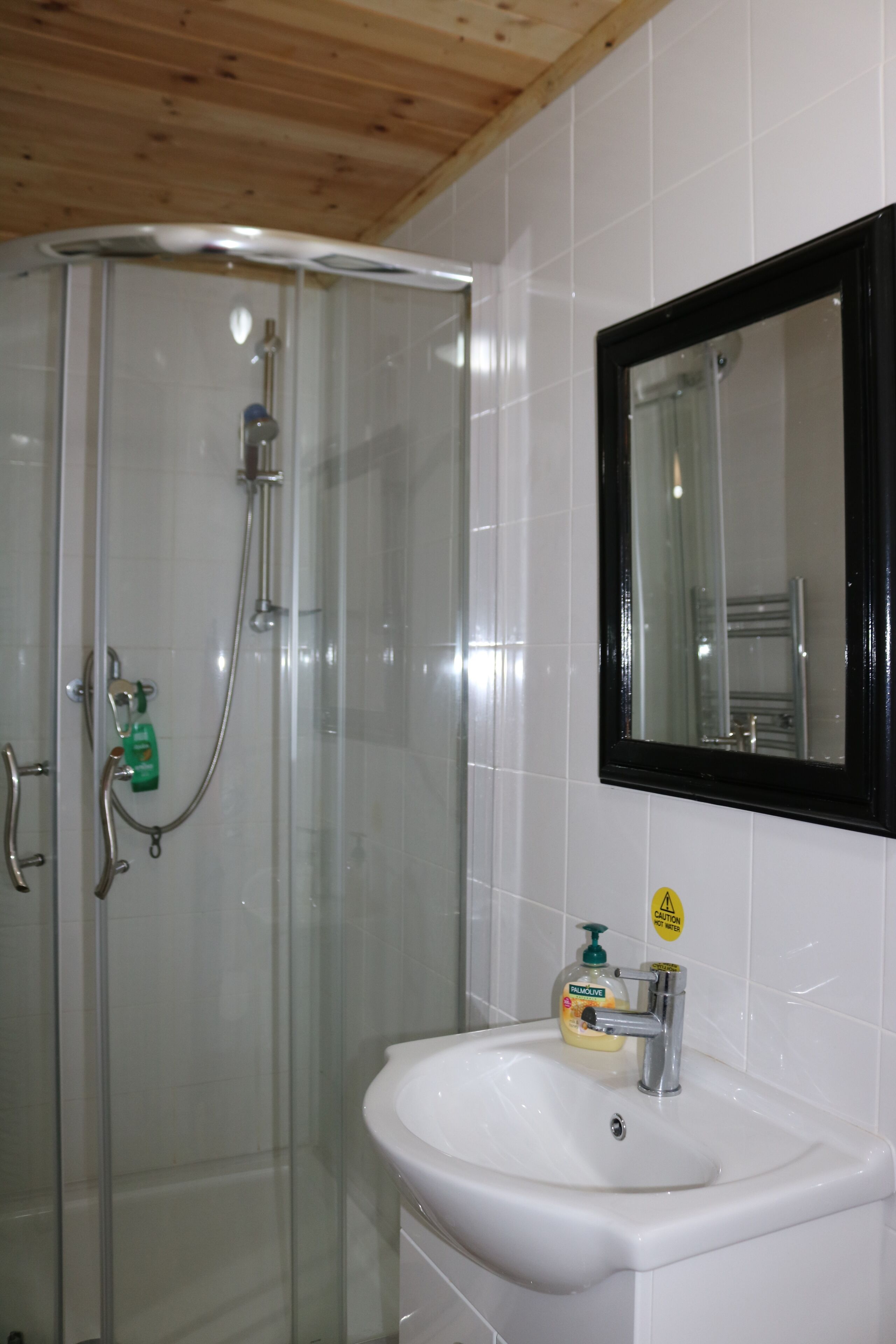 family room | bathroom | shower, free toiletries, towels, soap