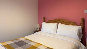 Economy Double Room | Hypo-allergenic bedding, free WiFi, bed sheets