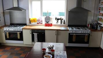 Fridge, microwave, coffee/tea maker