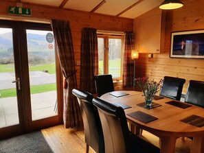 Chalet, 4 Bedrooms (Tay - up to 1 dog allowed)