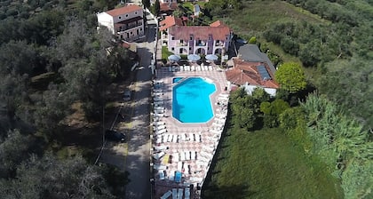 Oula maisonettes