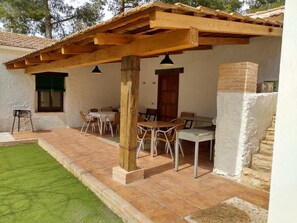 Casa del Porche, 2 bedrooms | Terrace/patio
