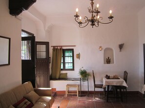 Family Cottage, 3 Bedrooms | Living room | TV